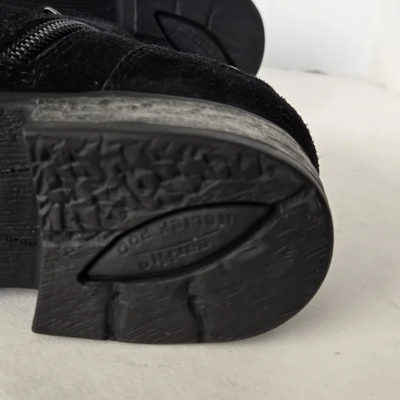 Earth Black Lace-Up Suede Leather Boots - Picture 10 of 14